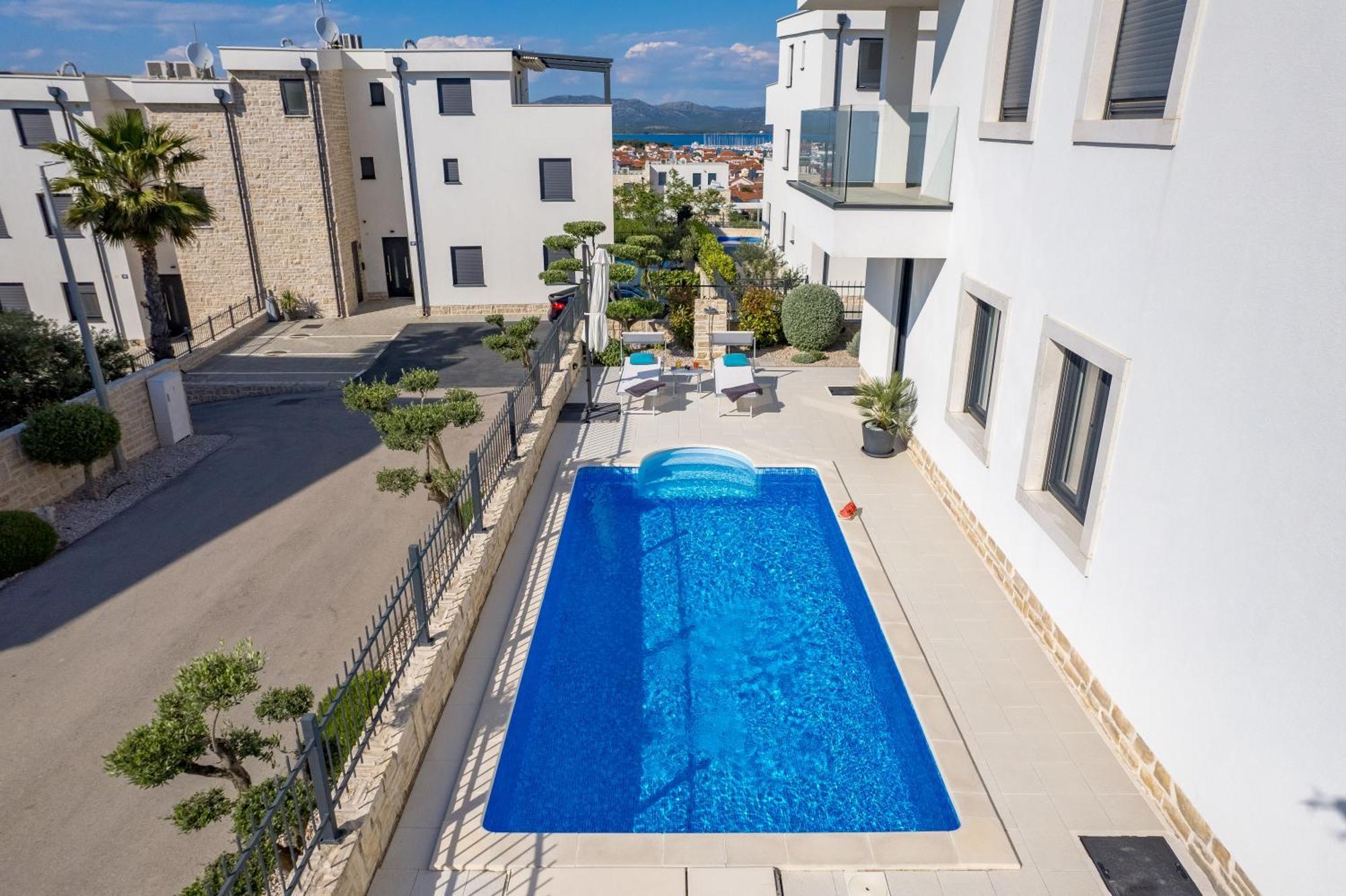 Luxury Apartment Hyperion With Private Pool And Garden Муртер Экстерьер фото